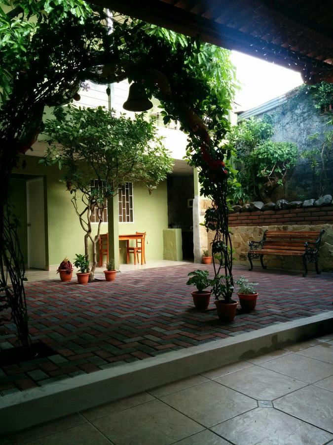 Hotel Casa De Angeles Managua Dış mekan fotoğraf